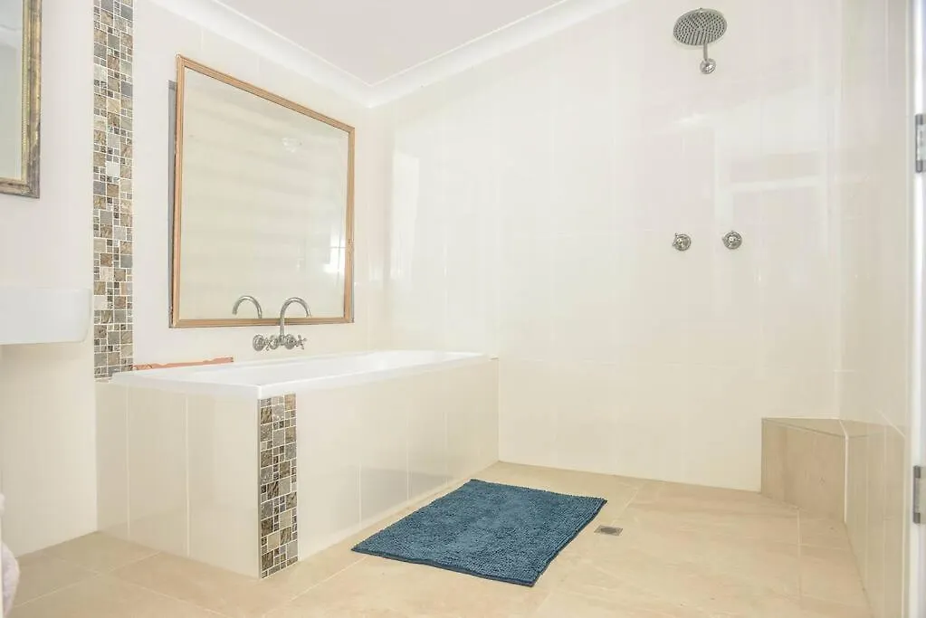 Harmonic Haven Hotell Witta 0*,  Australien